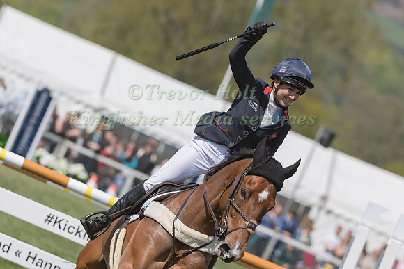 LAURA COLLETT AND  LONDON 52