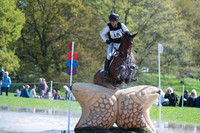 BILL  LEVETT (AUS) RIDING  SHANNONDALE TITAN COMPETING IN THE CROSS COUNTRY PHASE OF THE  EVENT RIDERS MASTERS COMPETITION AT THE  2017 DODSON AND HORRELL CHATSWORTH INTERNATIONAL HORSE TRIAL.