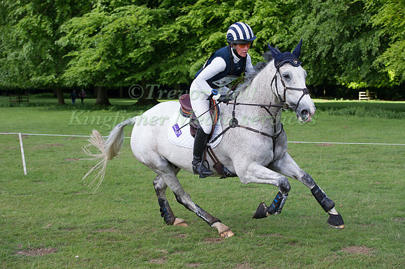 Caroline  Powell (NZL)  riding Sinatra Frank Baby