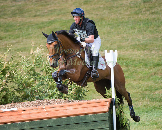 OLIVER TOWNEND  RIDING  COOLEY SRS