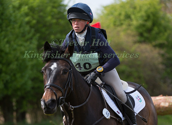 ROSALIND CANTER (GBR) RIDING PENCOS CROWN JEWEL