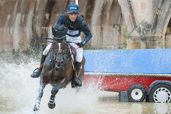 Jonathan Paget (NZL) riding Clifton Promise competing in the Cross Country Phase