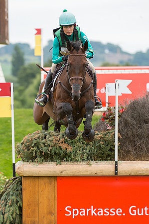 Sarah Ennis (IRL) and BLM Diamond Delux