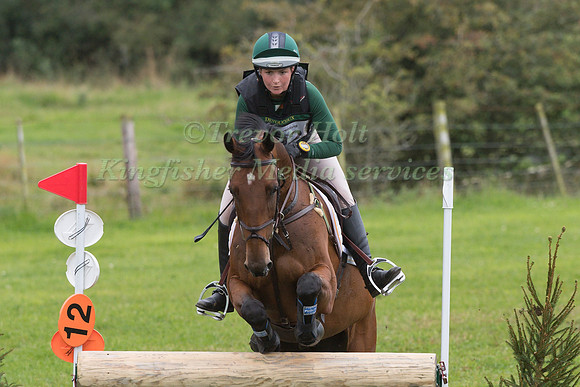 SUSIE BERRY RIDING  KILCANDRA CAPITOL