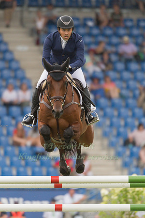 YOSHIAKI OIWA (JPN) AND CALLE 44