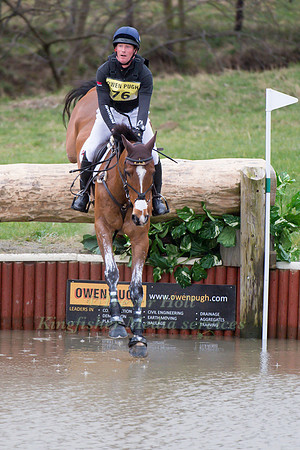 Oliver Townend (GBR) riding Dromgurrihy Blue