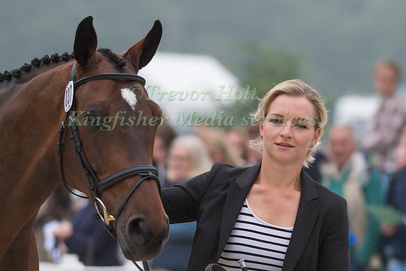 JULIA  KRAJEWSKI (GER) AND CHIPMUNK FRH
