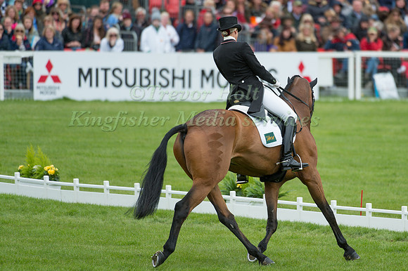 Sarah Bullimore (GBR) riding Reve Du Rouet