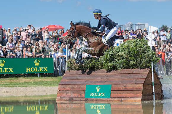 CAMILLE LEJEUNE AND GOOD SIZE DES QUATRE CHENES