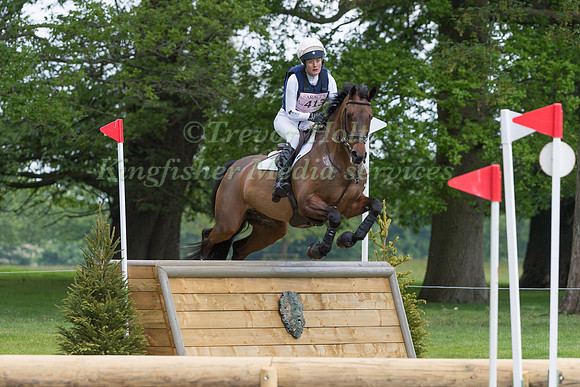 WILLA NEWTON (GBR) AND CAVATINA TINKERBELLE