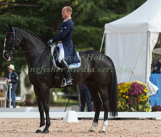Michael Jung of Germany riding Halunke FBW