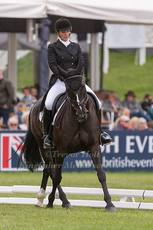 HAZEL TOWERS (GBR) AND SIMPLY SMART