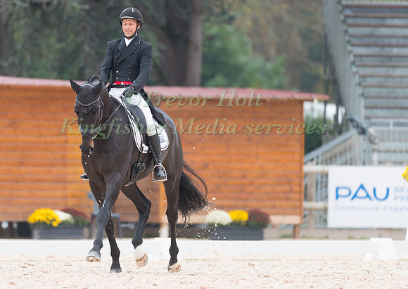 PETER T. FLARUP (DEN) AND FRANKIE