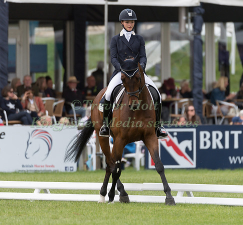 JULIA  KRAJEWSKI (GER) AND CHIPMUNK FRH