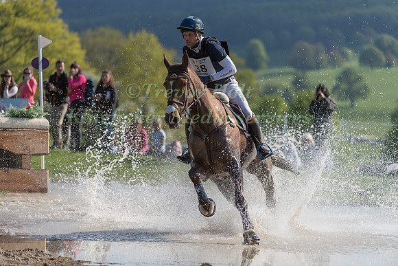 CARLOS PARRO (BRA) AND MAESMAWR FOX