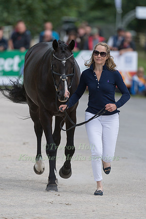 SARA SQUIRES (GBR) AND SULA BLUE AT THE EQUI-TREK CCI *** FINAL HORSE INSPECTION OF THE 2017 BRAMHAM INTERNATIONAL HORSE TRIALS