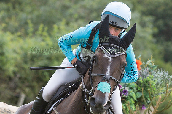 IZZY TAYLOR RIDING  BRIARLANDS SWEETANGO
