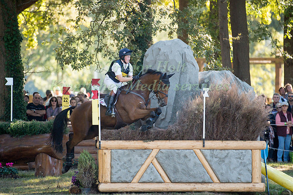 Tom McEwen (GBR) riding Toledo De Kerser