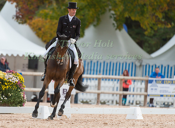 Mark Todd of New Zealand riding NZB Campino