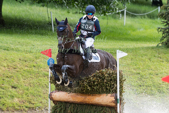 LAURA COLLETT (GBR) AND DACAPO