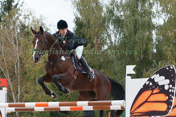 Cristina Pinedo Sendagorta (ESP) riding Helena XII