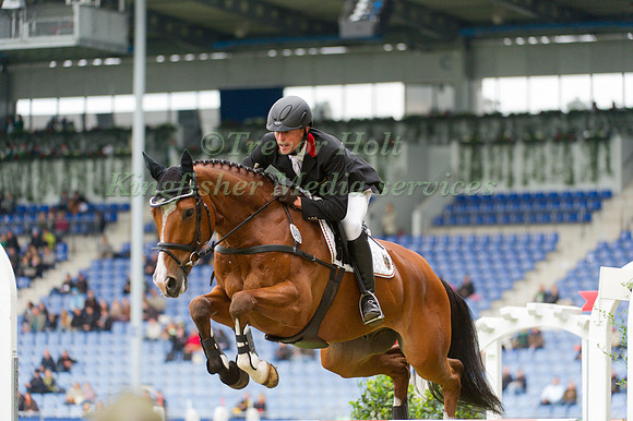 Peter Thomsen and Horseware's Barny