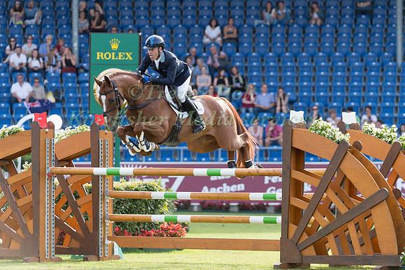 ANDREW HOY (AUS) AND  VASSILY DE LASSOS