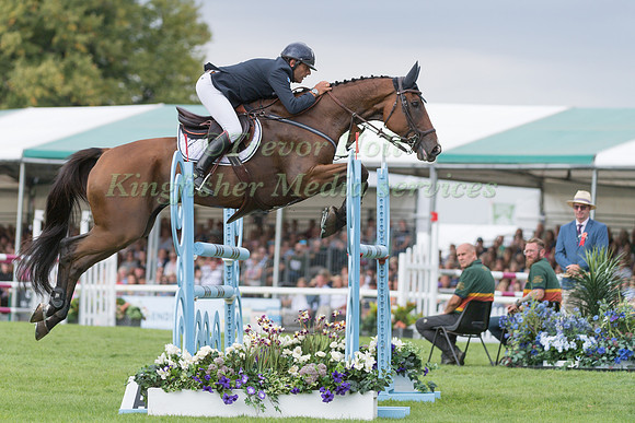 Cedric Lyard (FRA) and Unum De' Or