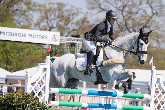 DANI EVANS (GBR) RIDING  SMART TIME