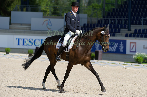Andreas Dibowski and FRH Fantasia
