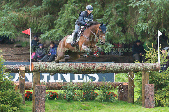 Arianna Schivo of Italy riding Quefira De L’ormeau