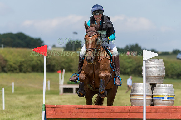 SARAH HOLMES (GBR) AND LOWHILL CLOVER