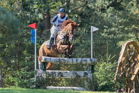Katrin Khoddam-Hazrati (AUT) and Cosma