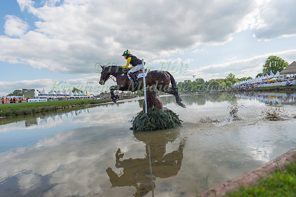 Nicky Hill (GBR) and MGH Bingo Boy Taking part in the Cross Coun