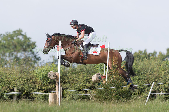 ALEX HUA TIAN RIDING  DHI JET SET