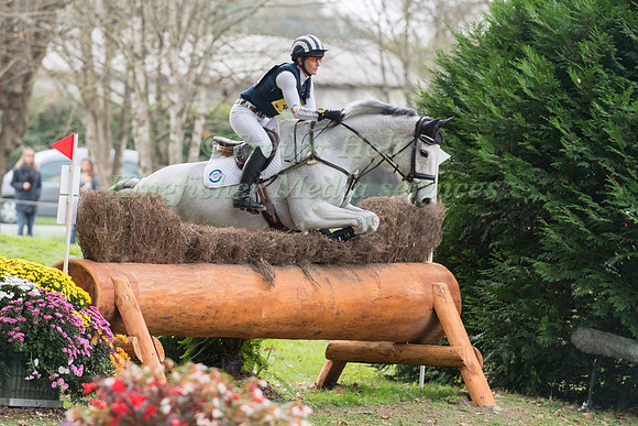 Caroline POWELL  (NZL) AND UP UP AND AWAY