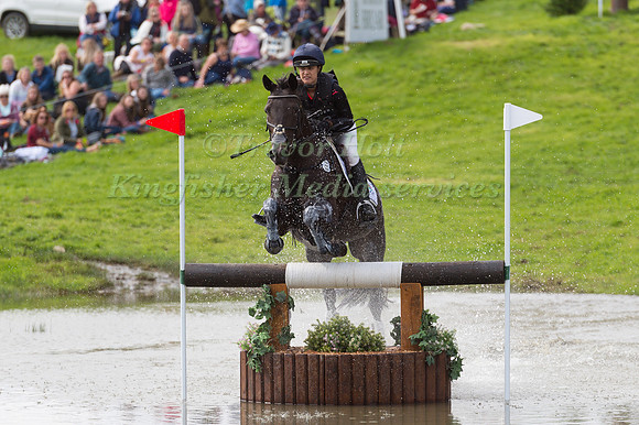 HANNAH BROWN (RSA) AND WINSOME CONTROL TAKING PART IN THE CCI TW