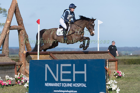 YASMIN INGHAM RIDING NIGHT LINE