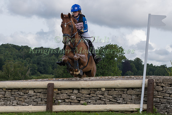 JOANNE ELLIOTT (GBR) AND HOLME GROVE DEVINCI