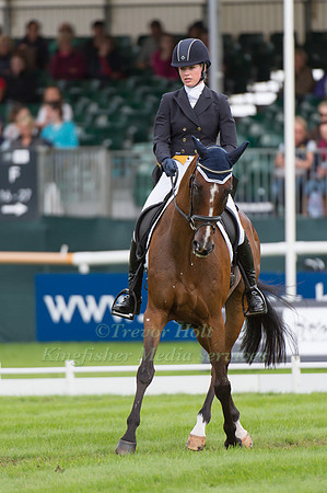 HOLLY  PAYNE-CARAVELLA (USA) RIDING NEVER OUTFOXED TAKING PART IN THE DRESSAGE PHASE OF THE  2016 LAND ROVER BURGHLEY HORSE TRIALS