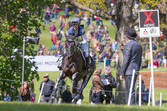 Nicola Wilson (GBR) and  Bulana