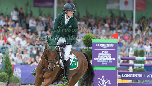 Tony Kennedy (IRL) and Westeria Lane