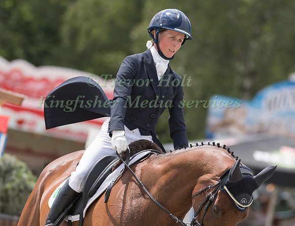 SARAH ENNIS (IRL) AND HORSEWARE STELLOR REBOUND