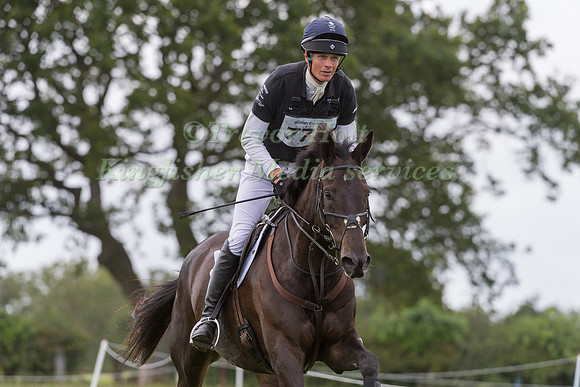 WILLIAM FOX-PITT RIDING  ORATORIO II