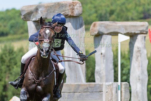 MOLLIE SUMMERLAND (GBR) AND CHARLY VAN TER HEIDEN