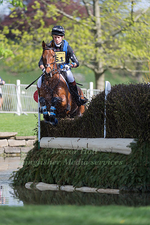 Bert Bolton (GBR) riding Purple Sands