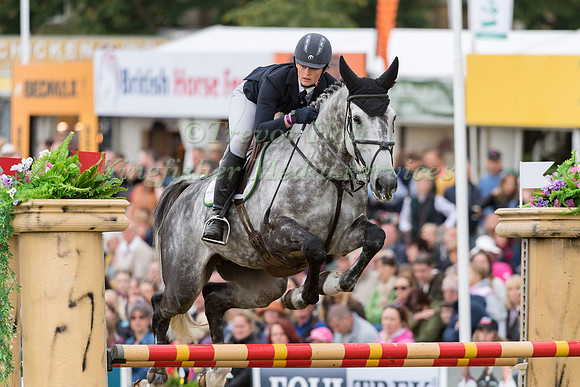 SOPHIE JENMAN (GBR) AND LORDANA VH LEYSEHOF Z