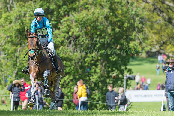 Izzy Taylor (GBR) and  Call Me Maggie May