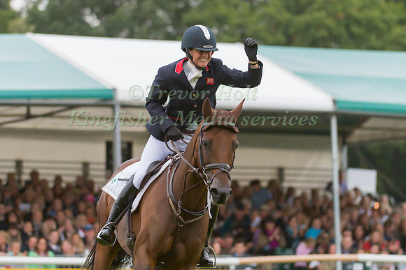 Piggy French (GBR) and Vanir Kamira