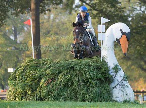 KIRSTY JOHNSTON (GBR) AND CLASSIC VI